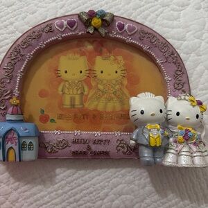 Hello Kitty Wedding Photo Frame - Pink and Gray